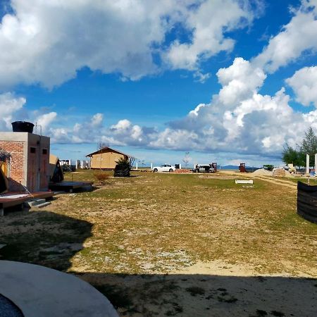 Rembulan Escape Bell Tent 1 Kampung Penarik Luaran gambar