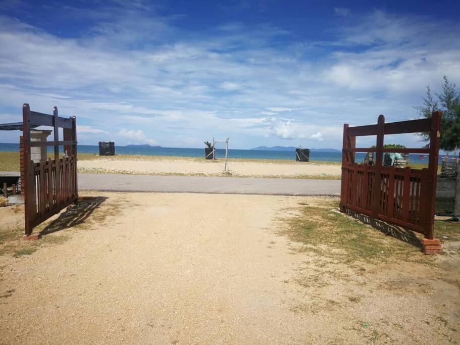 Rembulan Escape Bell Tent 1 Kampung Penarik Luaran gambar